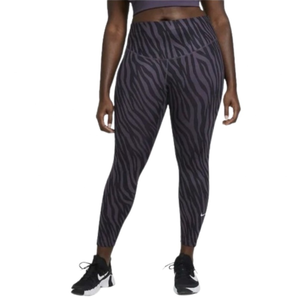Nike NWT Plus Size Training One Sculpt Tight 7/8 leggings in zebra print size 1X